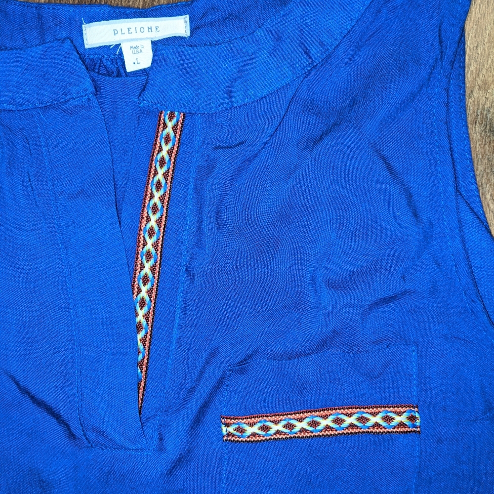 NORDSTROM'S PLEIONE SPLIT NECK TUNIC TOP - Picture 3 of 7